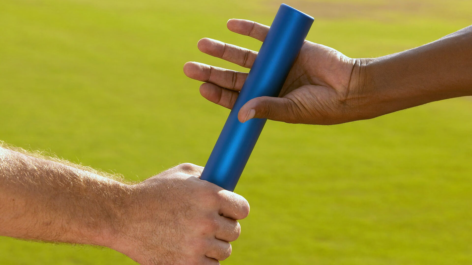 开云体育APP下载-“高速误区”——车手如何避免惊险失误，高速行驶中预防事故的措施