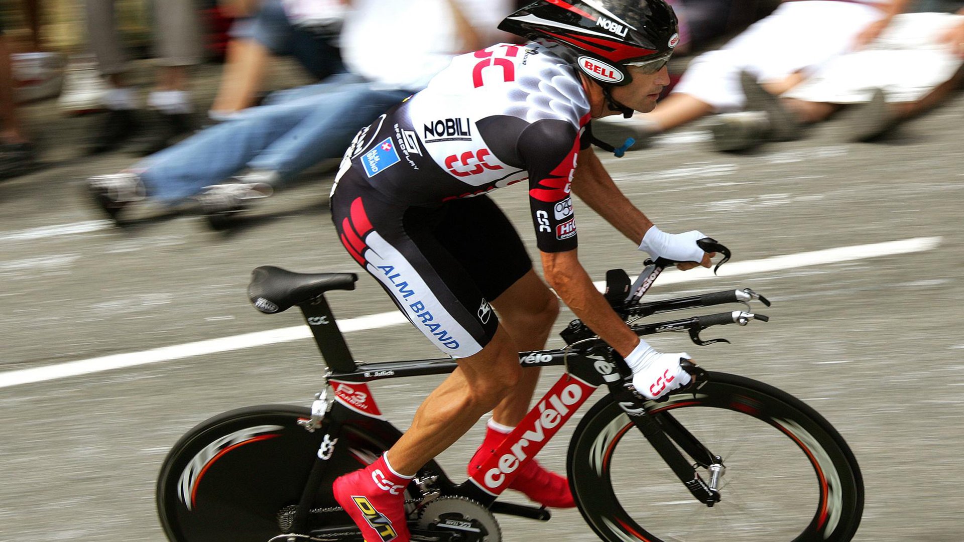 托桑·埃夫布奥姆万成为NBA未来之星,埃托奥布冯